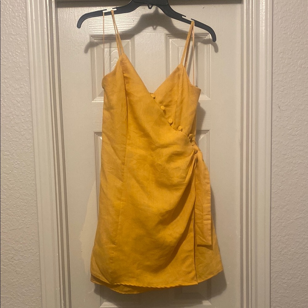 Excellent Condition - Moon River Yellow Tie Dress - Medium